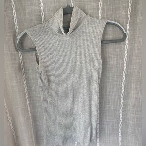 Christian Siriano Light Gray Ribbed Knitwear